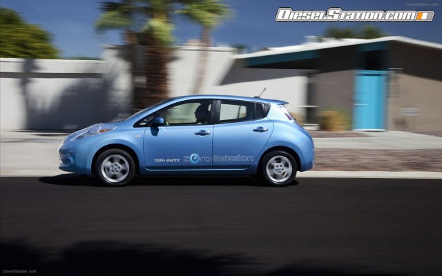 Nissan LEAF 2012 Widescreen Picture #6 Nissan LEAF 2012 Widescreen Picture #6