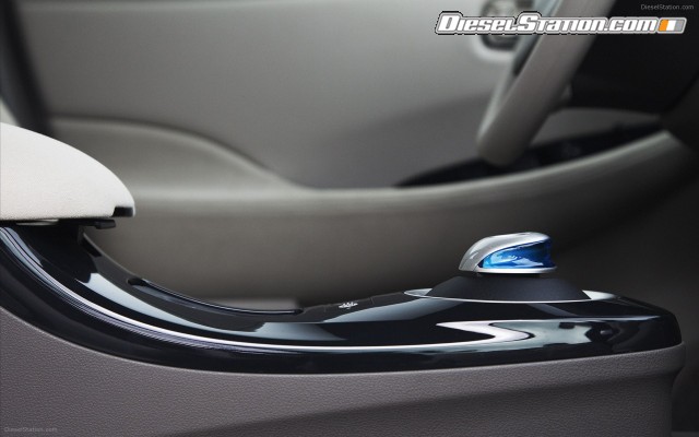 Nissan LEAF 2012 Widescreen Picture #54 Nissan LEAF 2012 Widescreen Picture #54