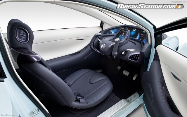 Nissan Land Glider Concept Widescreen Picture #1 Nissan Land Glider Concept Widescreen Picture #1