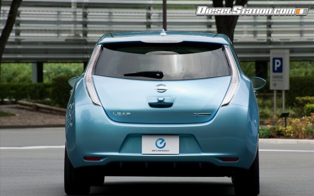 Nissan Leaf 2011 Widescreen Picture #3 Nissan Leaf 2011 Widescreen Picture #3