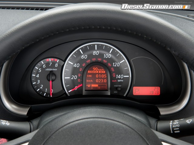 Nissan Micra 2011 Picture #11 Nissan Micra 2011 Picture #11