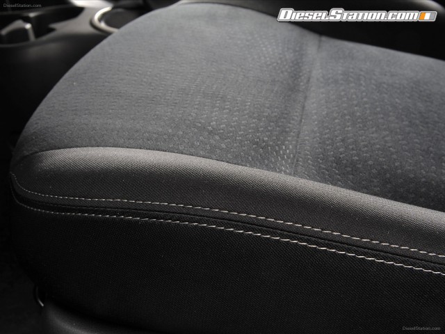 Nissan Micra 2014 Picture #10 Nissan Micra 2014 Picture #10