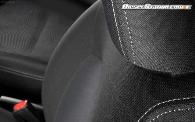 Nissan Micra 2014 Widescreen Picture #28 Nissan Micra 2014 Widescreen Picture #28