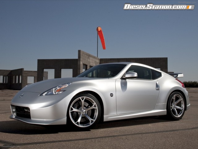 Nissan NISMO 370Z 2011 Picture #3 Nissan NISMO 370Z 2011 Picture #3