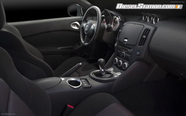 Nissan NISMO 370Z 2011 Widescreen Picture #19 Nissan NISMO 370Z 2011 Widescreen Picture #19