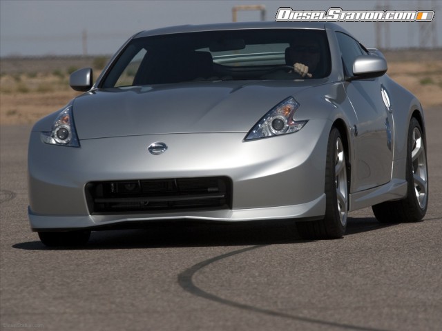 Nissan NISMO 370Z 2012 Picture #9 Nissan NISMO 370Z 2012 Picture #9