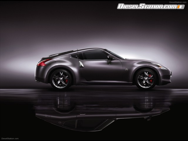 Nissan New Limited Edition 370Z 40th Anniversary Model Picture #7 Nissan New Limited Edition 370Z 40th Anniversary Model Picture #7
