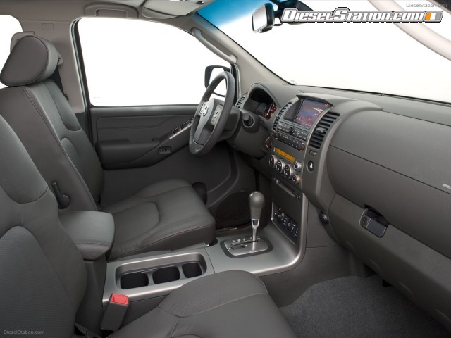 Nissan Pathfinder and Navara 2011 Picture #8 Nissan Pathfinder and Navara 2011 Picture #8