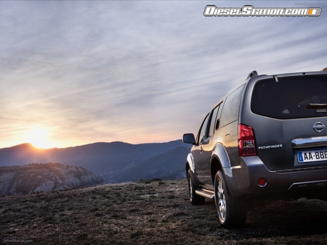 Nissan Pathfinder and Navara 2011 Picture #16 Nissan Pathfinder and Navara 2011 Picture #16
