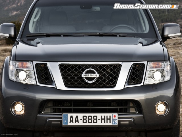 Nissan Pathfinder and Navara 2011 Picture #18 Nissan Pathfinder and Navara 2011 Picture #18