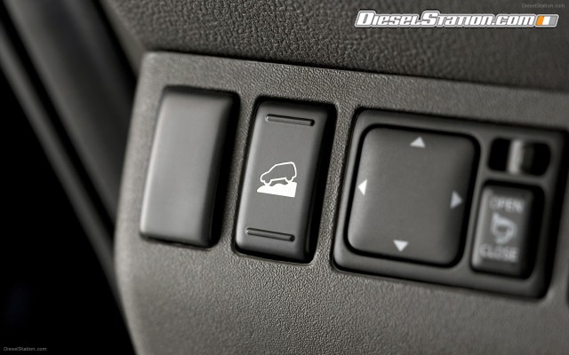 Nissan Pathfinder and Navara 2011 Widescreen Picture #9 Nissan Pathfinder and Navara 2011 Widescreen Picture #9