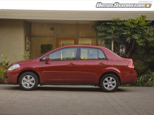 Nissan Versa 2010 Picture #12 Nissan Versa 2010 Picture #12