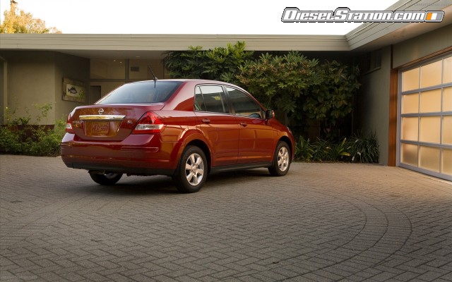 Nissan Versa 2010 Widescreen Picture #7 Nissan Versa 2010 Widescreen Picture #7