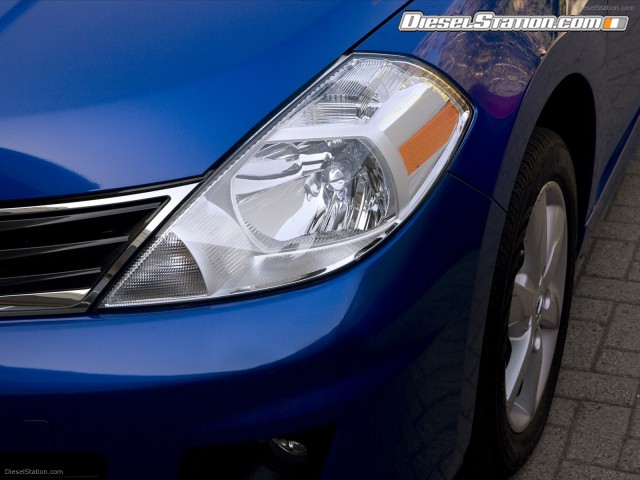 Nissan Versa Hatchback 2012 Picture #6 Nissan Versa Hatchback 2012 Picture #6