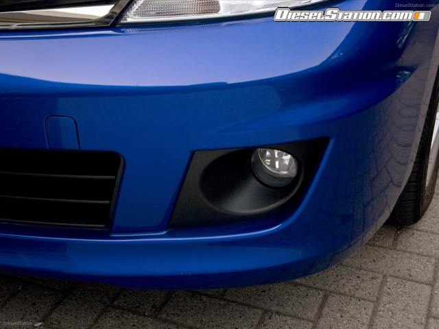 Nissan Versa Hatchback 2012 Picture #18 Nissan Versa Hatchback 2012 Picture #18