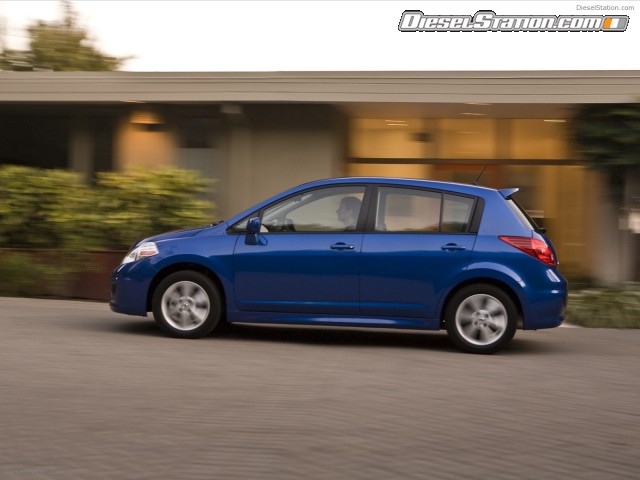 Nissan Versa Hatchback 2012 Picture #15 Nissan Versa Hatchback 2012 Picture #15