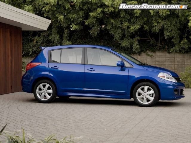 Nissan Versa Hatchback 2012 Picture #28 Nissan Versa Hatchback 2012 Picture #28