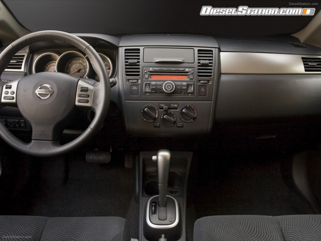 Nissan Versa Hatchback 2012 Picture #22 Nissan Versa Hatchback 2012 Picture #22