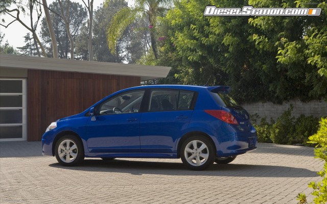 Nissan Versa Hatchback 2012 Widescreen Picture #13 Nissan Versa Hatchback 2012 Widescreen Picture #13