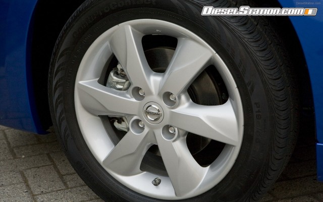 Nissan Versa Hatchback 2012 Widescreen Picture #20 Nissan Versa Hatchback 2012 Widescreen Picture #20