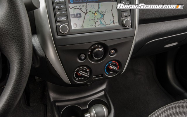 Nissan Versa Sedan 2015 Widescreen Picture #8 Nissan Versa Sedan 2015 Widescreen Picture #8