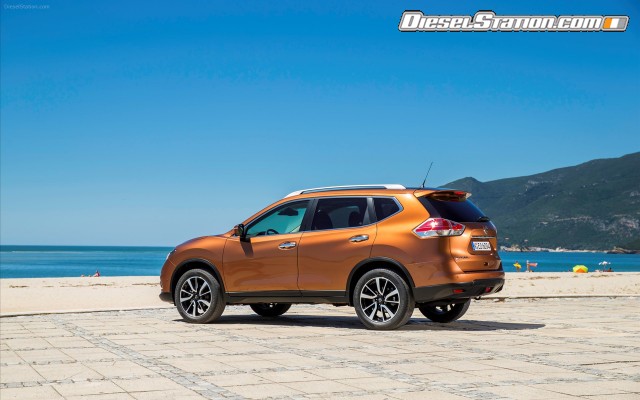Nissan X Trail 2015 Widescreen Picture #2 Nissan X Trail 2015 Widescreen Picture #2