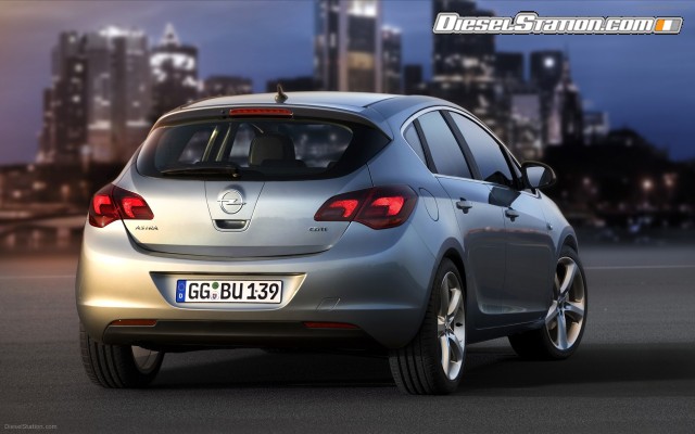 Opel 2010 Astra Widescreen Picture #4 Opel 2010 Astra Widescreen Picture #4