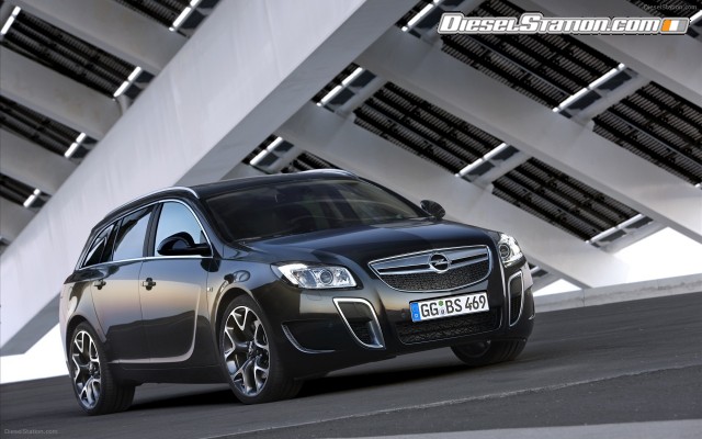 Opel 2010 Insignia OPC Sports Tourer Widescreen Picture #9 Opel 2010 Insignia OPC Sports Tourer Widescreen Picture #9