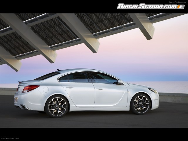 Opel 2010 Insignia OPC Picture #3 Opel 2010 Insignia OPC Picture #3