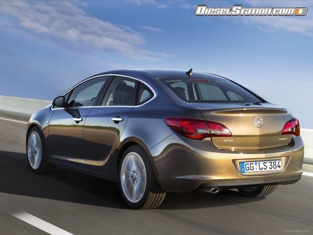 Opel Astra Sedan 2013 Picture #2 Opel Astra Sedan 2013 Picture #2