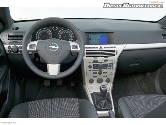 Opel Astra Twin Top Picture #1 Opel Astra Twin Top Picture #1