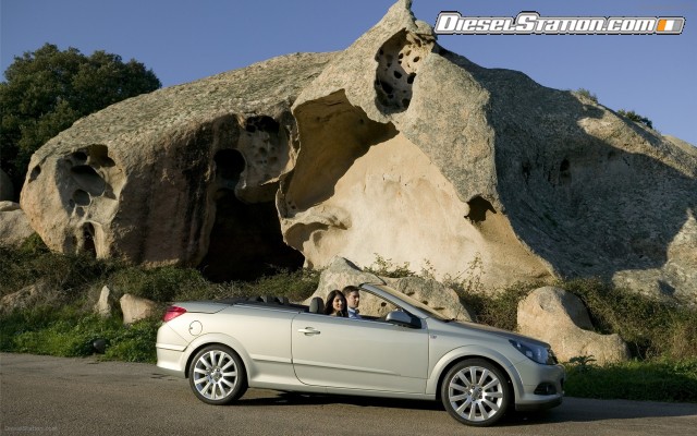 Opel Astra Twin Top Widescreen Picture #13 Opel Astra Twin Top Widescreen Picture #13