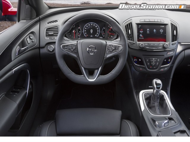 Opel OPC Sports Tourer 2014 Picture #14 Opel OPC Sports Tourer 2014 Picture #14