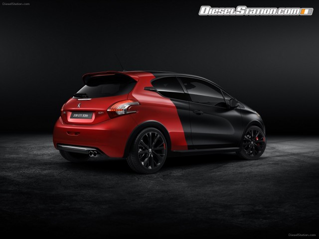 Peugeot 208 GTi 30th Anniversary Limited Edition Picture #3 Peugeot 208 GTi 30th Anniversary Limited Edition Picture #3