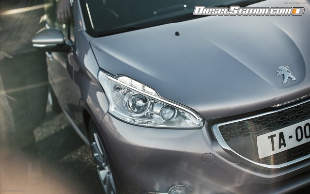 Peugeot 208 Ice Velvet Limited Edition 2012 Widescreen Picture #5 Peugeot 208 Ice Velvet Limited Edition 2012 Widescreen Picture #5