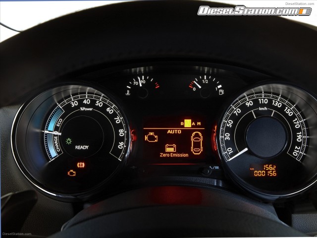 Peugeot 3008 Hybrid4 2012 Picture #3 Peugeot 3008 Hybrid4 2012 Picture #3