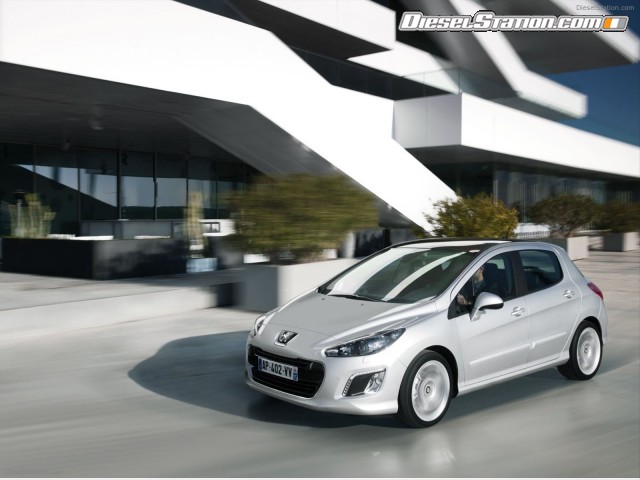 Peugeot 308 2011 Picture #2 Peugeot 308 2011 Picture #2