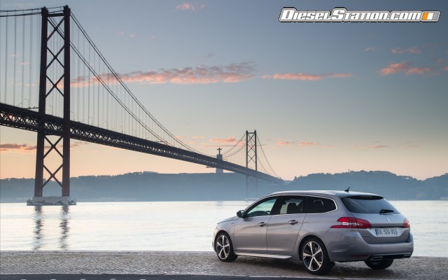 Peugeot 308 GT 2015 Widescreen Picture #12 Peugeot 308 GT 2015 Widescreen Picture #12