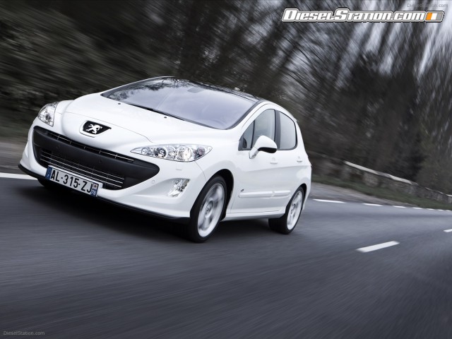 Peugeot 308 GTi 2011 Picture #2 Peugeot 308 GTi 2011 Picture #2