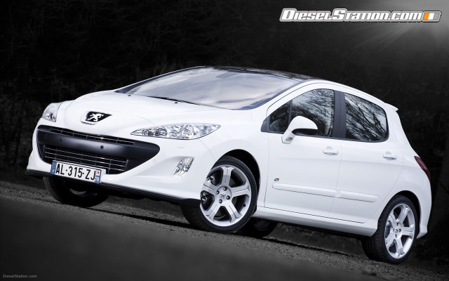 Peugeot 308 GTi 2011 Widescreen Picture #5 Peugeot 308 GTi 2011 Widescreen Picture #5