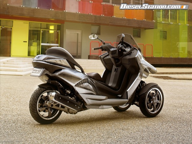 Peugeot HYbrid3 Evolution Concept Picture #9 Peugeot HYbrid3 Evolution Concept Picture #9