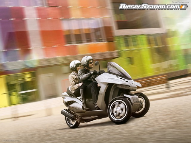 Peugeot HYbrid3 Evolution Concept Picture #10 Peugeot HYbrid3 Evolution Concept Picture #10