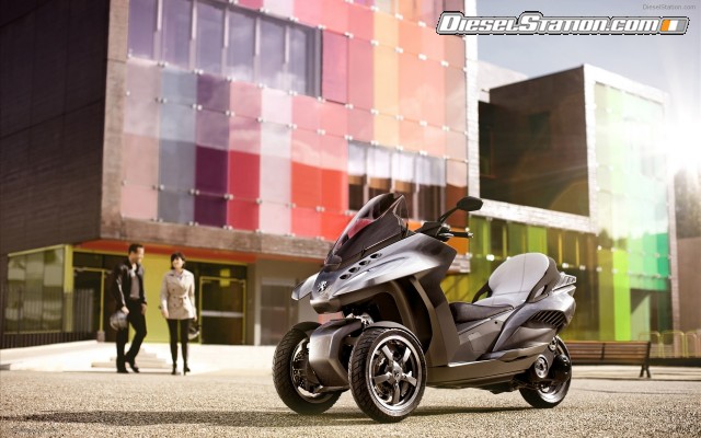 Peugeot HYbrid3 Evolution Concept Widescreen Picture #4 Peugeot HYbrid3 Evolution Concept Widescreen Picture #4