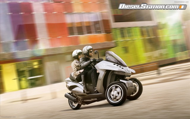 Peugeot HYbrid3 Evolution Concept Widescreen Picture #17 Peugeot HYbrid3 Evolution Concept Widescreen Picture #17