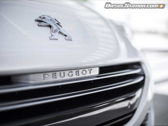 Peugeot RCZ Sports Coupe 2013 Picture #5 Peugeot RCZ Sports Coupe 2013 Picture #5