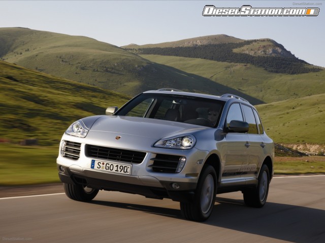 Porsche 2010 Cayenne S Hybrid Picture #1 Porsche 2010 Cayenne S Hybrid Picture #1