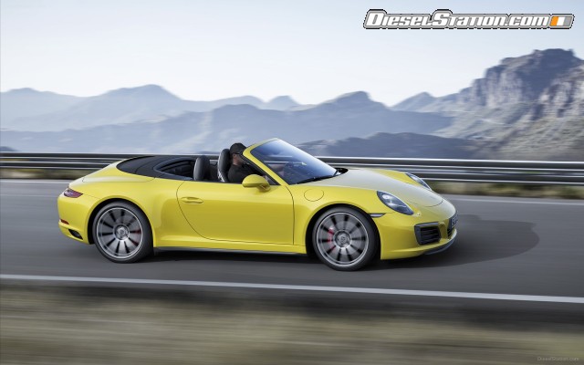 Porsche 911 Carrera 4 2016 Widescreen Picture #3 Porsche 911 Carrera 4 2016 Widescreen Picture #3