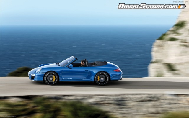 Porsche 911 Carrera 4 GTS 2012 Widescreen Picture #10 Porsche 911 Carrera 4 GTS 2012 Widescreen Picture #10