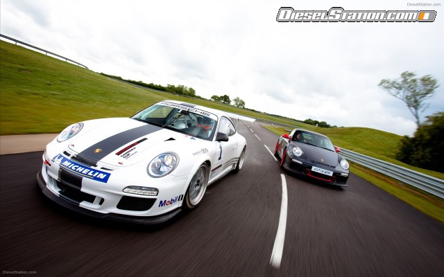 Porsche 911 GT3 Cup 2011 Widescreen Picture #2 Porsche 911 GT3 Cup 2011 Widescreen Picture #2