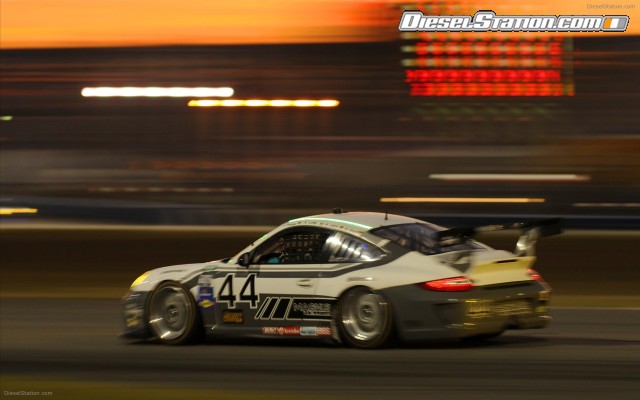 Porsche 911 GT3 Daytona 24 2012 Widescreen Picture #3 Porsche 911 GT3 Daytona 24 2012 Widescreen Picture #3